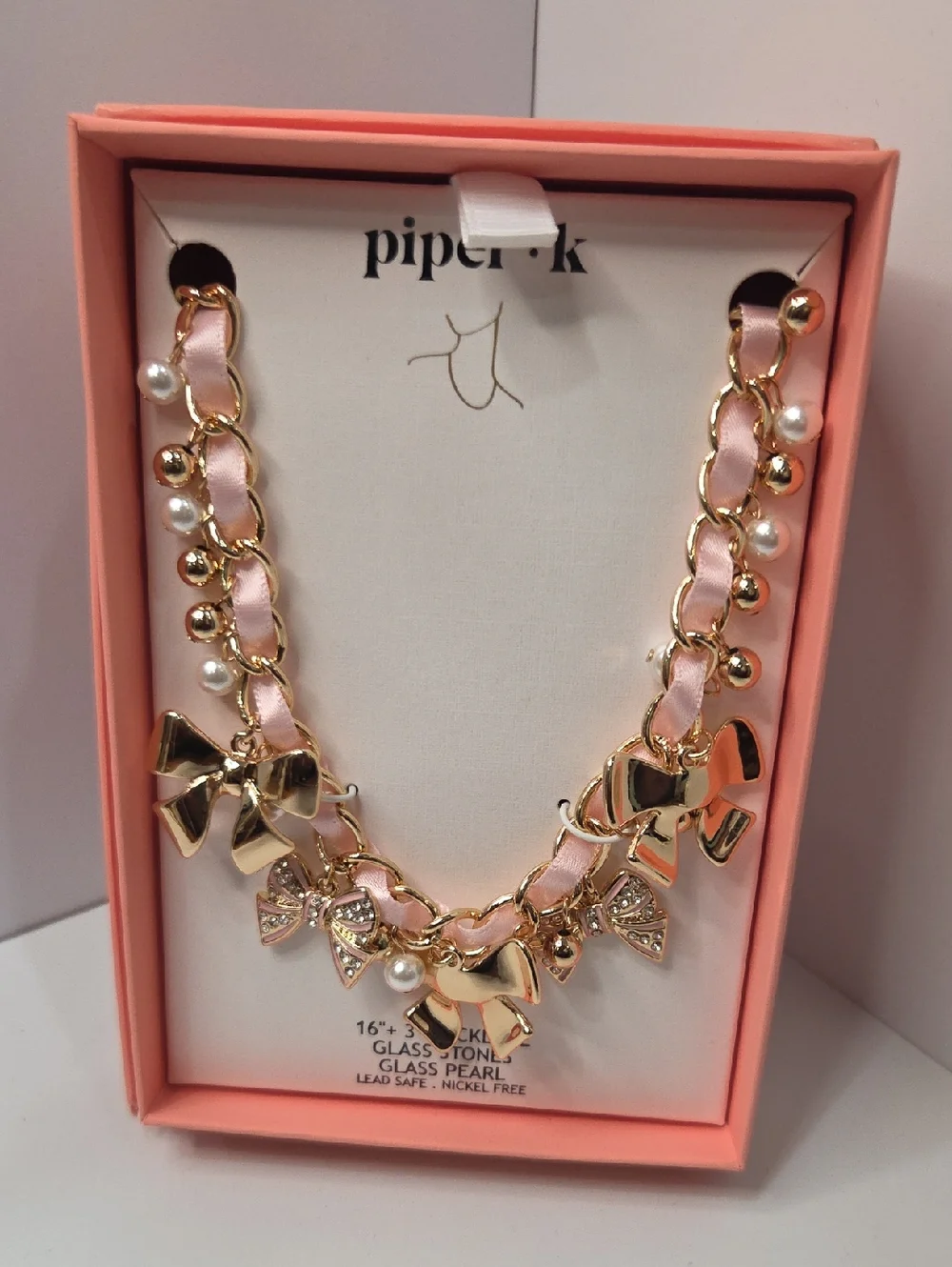 💕▪️Piper K ▪️Glass Stone Glass Pearl Bow Coquette Charm 16
